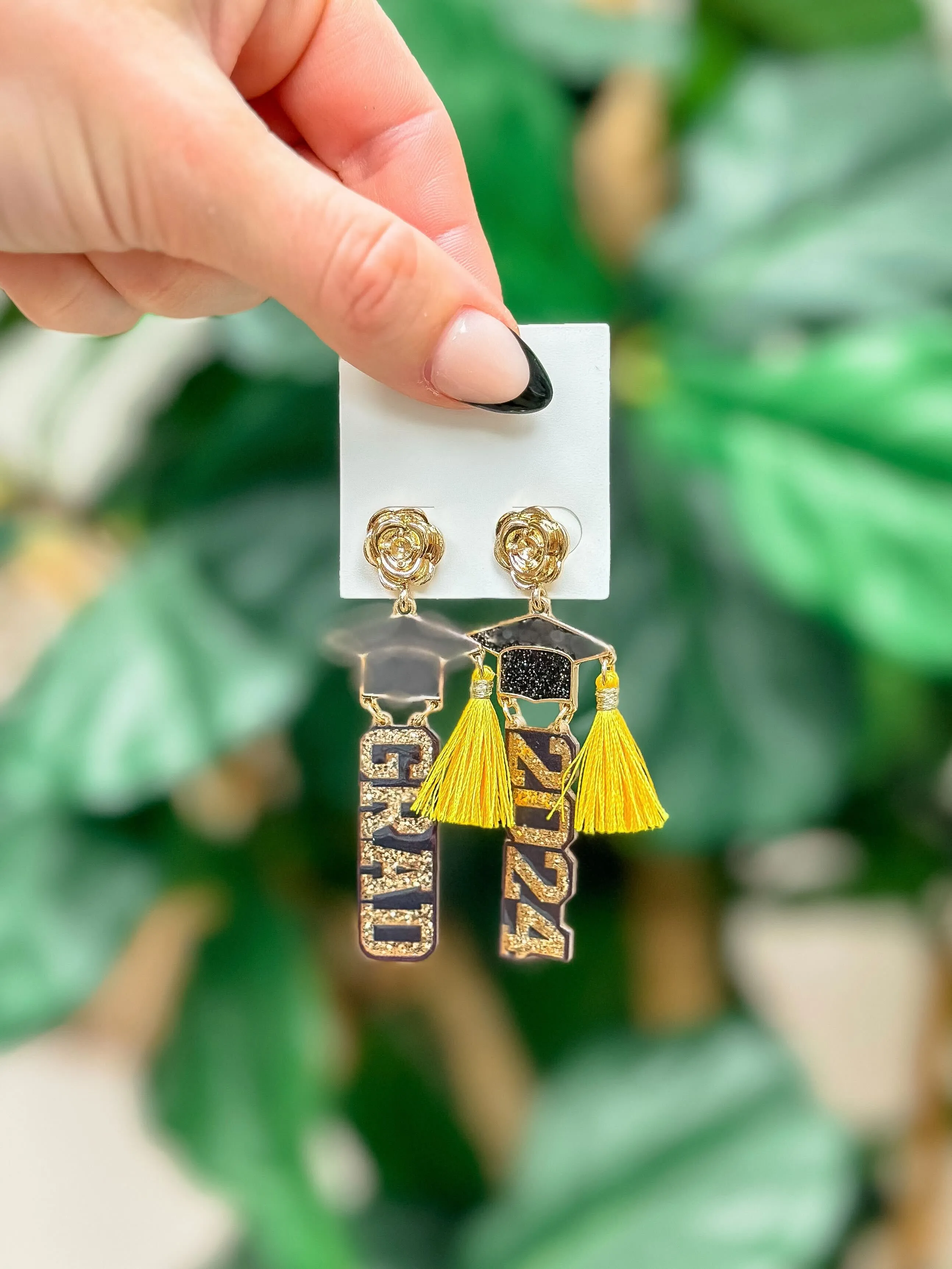 '2024' Graduation Dangle Earrings